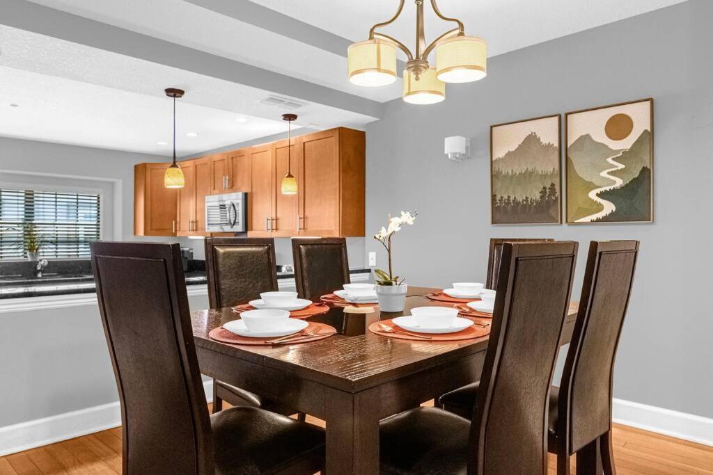 Charming 4Br Family Townhouse Inside Disney Resort Area Orlando Exterior photo